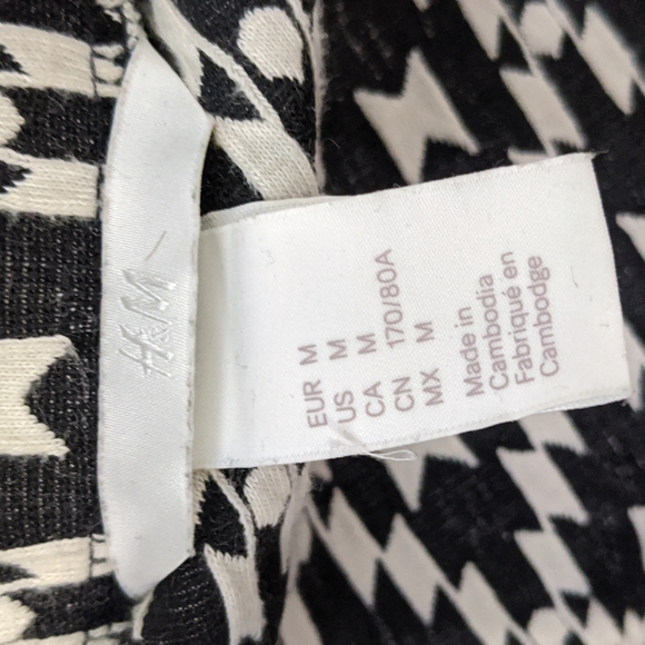 H&M Elastic Knee-length Skirt - Picture 5 of 7